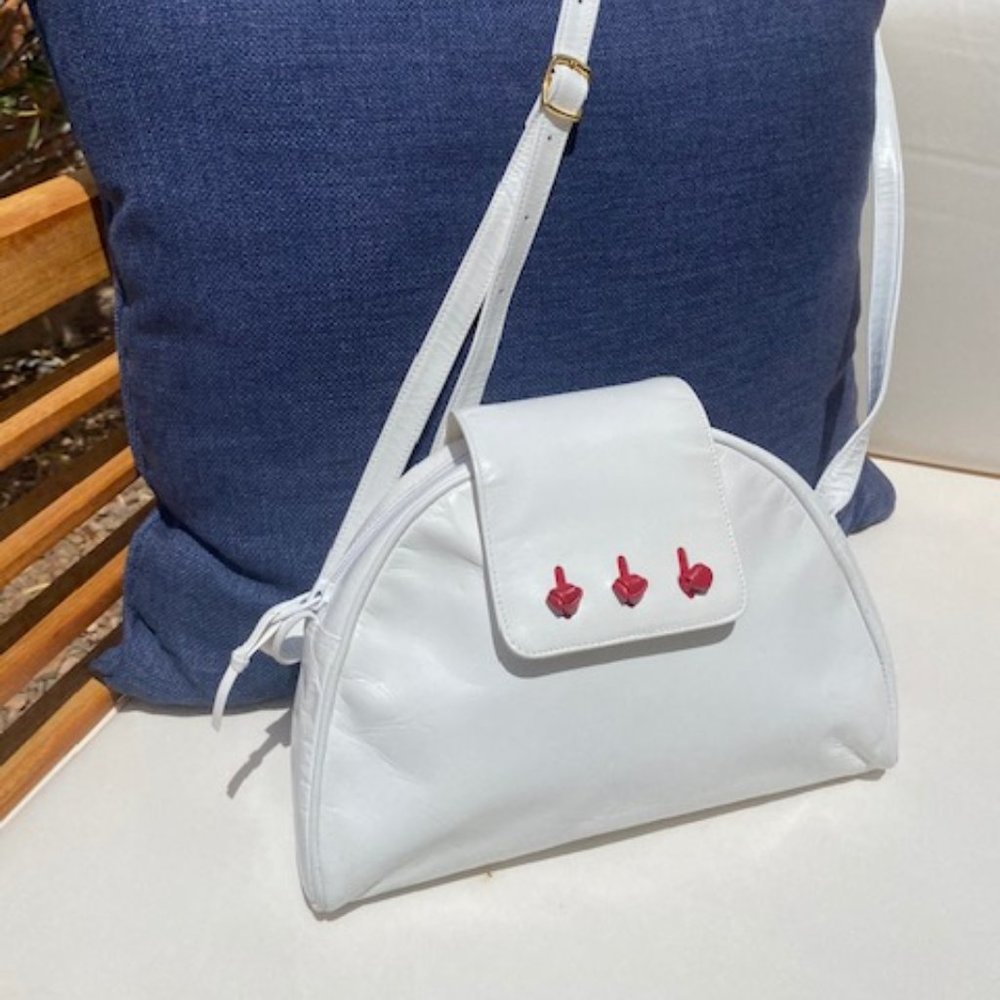 Zenith Vintage White Leather Cross Over Bag